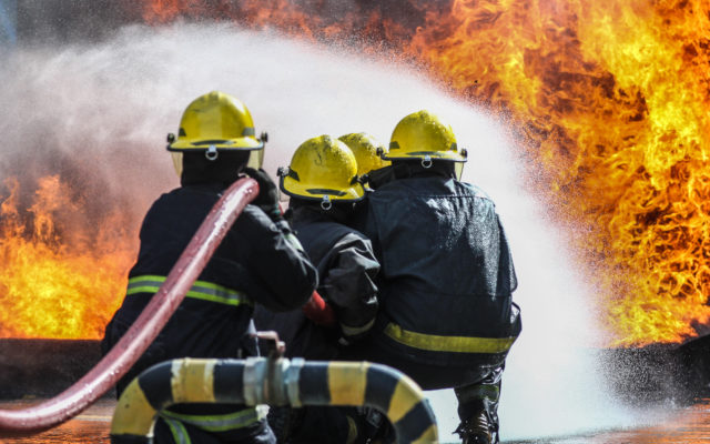Fire crews battle 2nd alarm blaze in Festus
