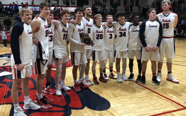 Central Boys Top Hillsboro for Class 4 District 2 Championship