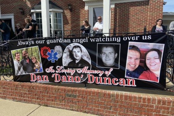 First Responders Honor Dan Duncan In Farmington