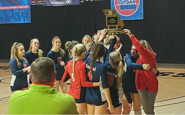 Central Volleyball Takes 2nd in Class 3