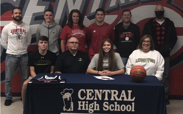 Central’s Horton Chooses Lindenwood University to Continue Basketball Career
