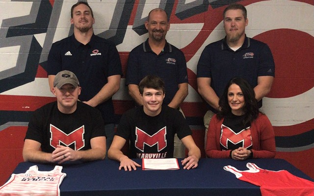 Central Wrestling Star Willis Signed with Maryville University
