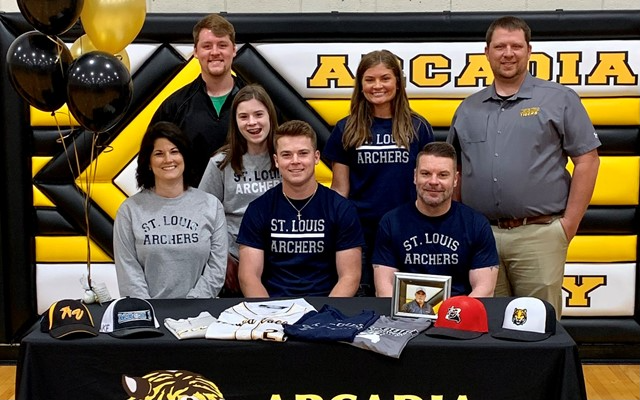 Arcadia Valley’s Brogan Signs with St. Louis CC Baseball