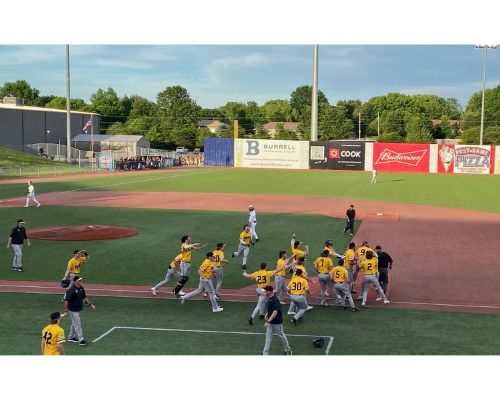 Festus’ Walk-Off Win Sends Tigers To Class 5 State Championship Game, Will Take On Platte County