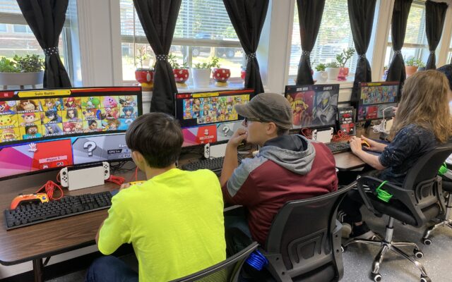 Valley R-6 In Caledonia Will Field An Esports Program For the First Time
