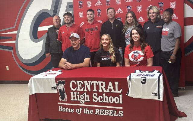 Central's Kinley Norris Commits to Mineral Area College